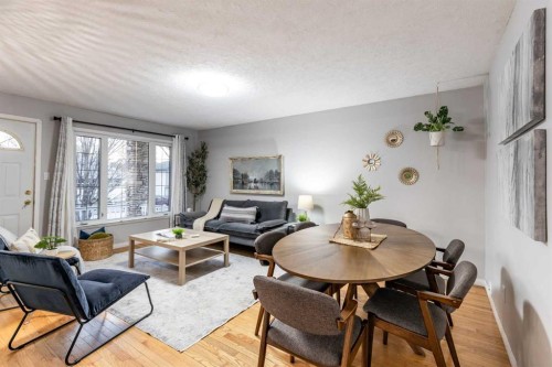 1122 Ross Street Se, Medicine Hat, AB - Indoor