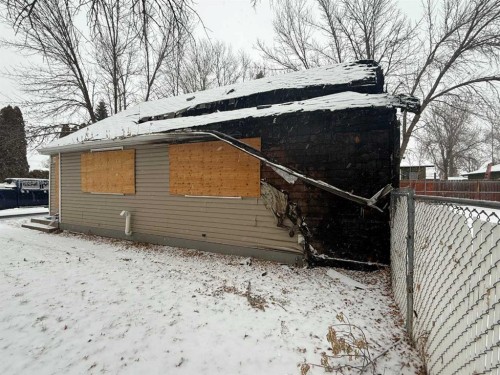 216 Centre Street, Brooks, AB 