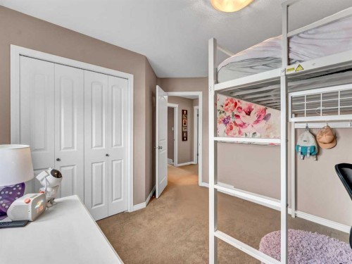 251 Somerside Way Se, Medicine Hat, AB 