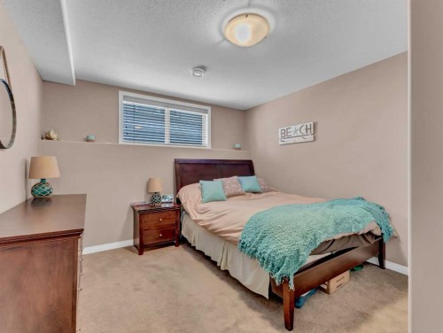 251 Somerside Way Se, Medicine Hat, AB 