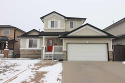 8 Stanfield Way SE Medicine Hat, AB T1B 4J2