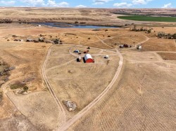 6101 10 Avenue NW Medicine Hat, AB T1A 7H6