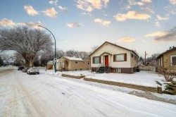 328 11 Street SE Medicine Hat, AB T1A 1S7