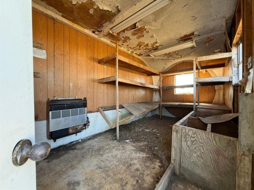 14515 Range Road 93, Rural Cypress County, AB - Indoor