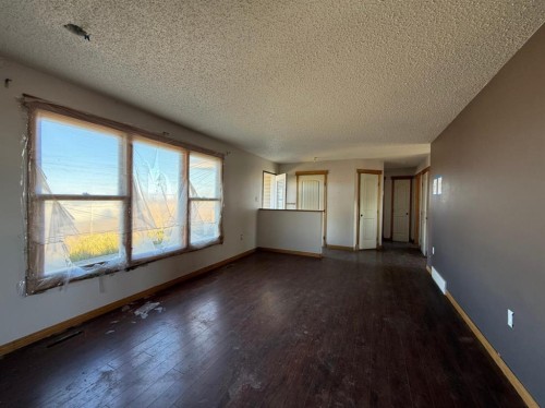 14515 Range Road 93, Rural Cypress County, AB - Indoor Photo Showing Other Room