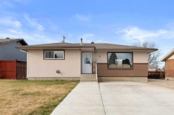 70 Colter Crescent NW Medicine Hat, AB T1A 7B2