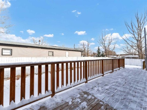 125 Foster Street Se, Seven Persons, AB - Outdoor