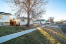 509 3 Street Se, Redcliff, AB  - Outdoor 