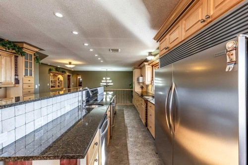 770 Eagle Ridge Drive, Dunmore, AB - Indoor