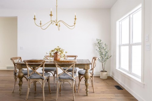 33080 Range Road 61, Rural Mountain View County, AB - Indoor Photo Showing Dining Room