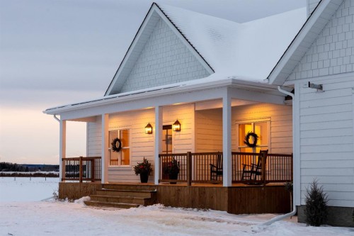 33080 Range Road 61, Rural Mountain View County, AB - Outdoor With Deck Patio Veranda With Exterior