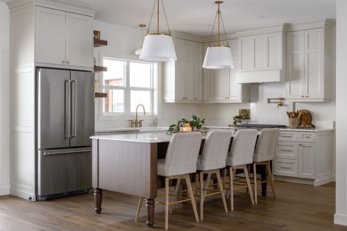 33080 Range Road 61, Rural Mountain View County, AB - Indoor Photo Showing Kitchen With Upgraded Kitchen