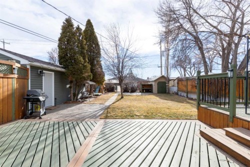683 7 Street Sw, Medicine Hat, AB - Outdoor With Deck Patio Veranda