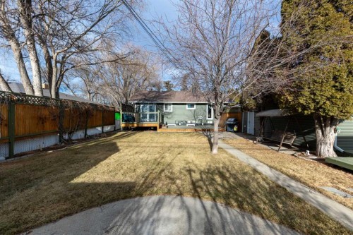 683 7 Street Sw, Medicine Hat, AB - Outdoor