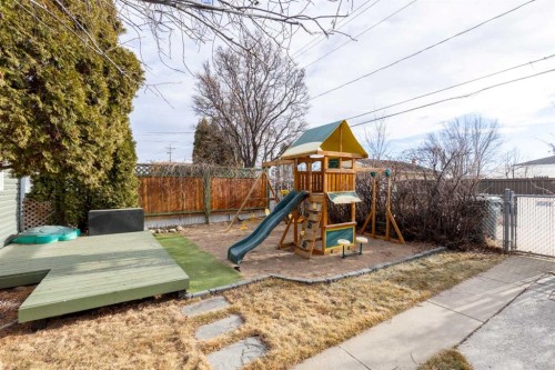 683 7 Street Sw, Medicine Hat, AB - Outdoor