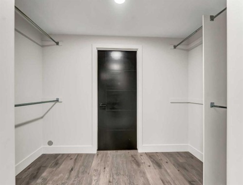 34 Palisades Way Ne, Medicine Hat, AB - Indoor Photo Showing Other Room