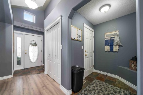 110 Redcliff Way Sw, Redcliff, AB - Indoor Photo Showing Other Room