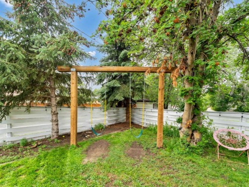 164 Muir Crescent Nw, Medicine Hat, AB - Outdoor