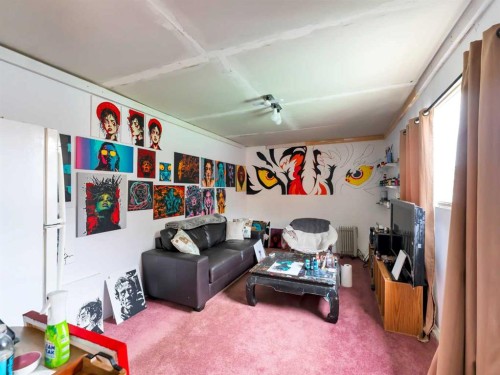 164 Muir Crescent Nw, Medicine Hat, AB - Indoor