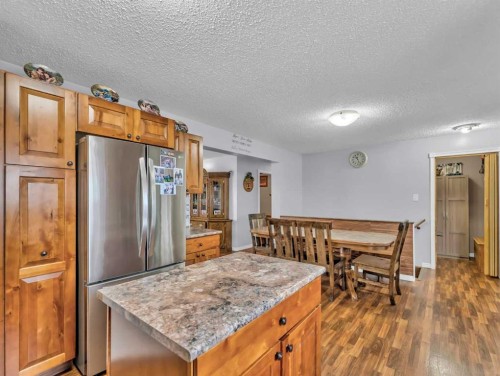 12002 Range Road 65, Rural Cypress County, AB - Indoor