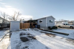 268 Fleet Street SW Medicine Hat, AB T1A 7Z5