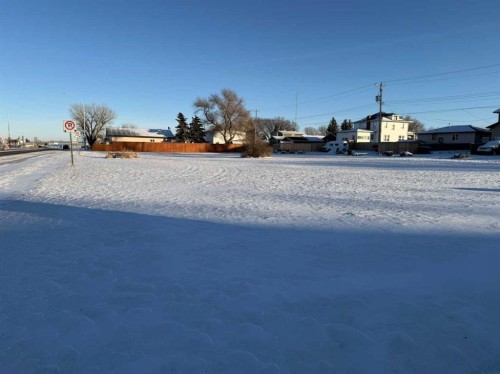 103 7 Avenue East, Bow Island, AB 