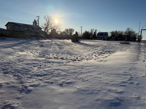 103 7 Avenue East, Bow Island, AB 