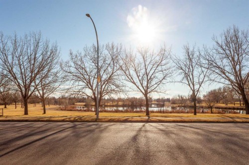 207B-295 Columbia Boulevard West, Lethbridge, AB - Outdoor With View