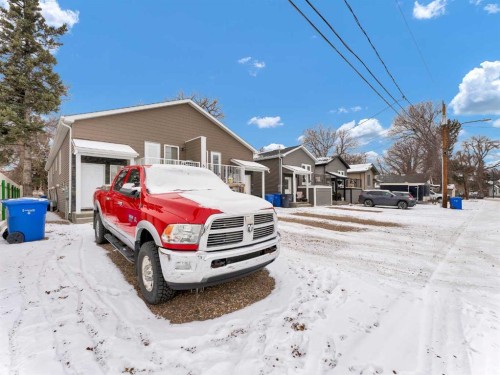 634 Industrial Avenue Se, Medicine Hat, AB - Outdoor