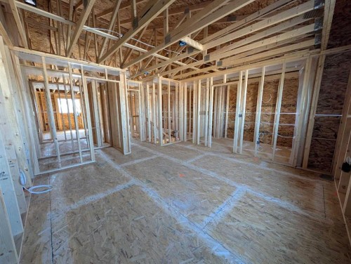 310 Somerside Crescent, Medicine Hat, AB - Indoor