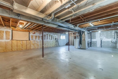 428 2 Street, Suffield, AB - Indoor Photo Showing Basement