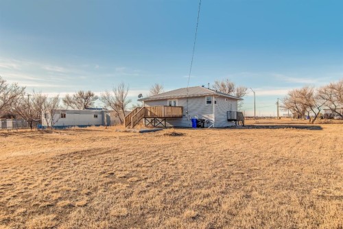 428 2 Street, Suffield, AB - Outdoor
