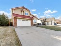 11 Taylor Crescent Se, Medicine Hat, AB  - Outdoor With Facade 