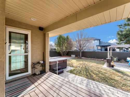 11 Taylor Crescent Se, Medicine Hat, AB - Outdoor With Deck Patio Veranda With Exterior