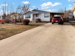 330 Main Street SOUTH Redcliff, AB T0J 2P2