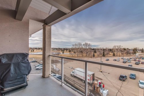 429-1182 Southview Drive Se, Medicine Hat, AB - Outdoor With View