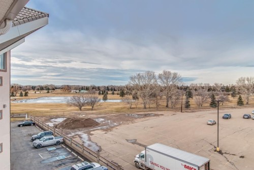 429-1182 Southview Drive Se, Medicine Hat, AB - Outdoor With View
