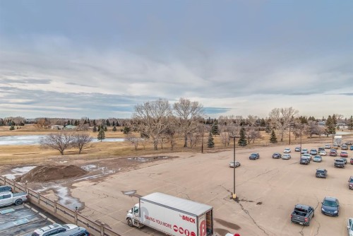 429-1182 Southview Drive Se, Medicine Hat, AB - Outdoor With View