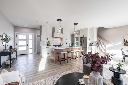 111 Sierra Road Sw, Medicine Hat, AB - Indoor