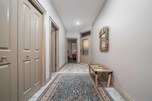 30 Palisades Mews Ne, Medicine Hat, AB - Indoor Photo Showing Other Room