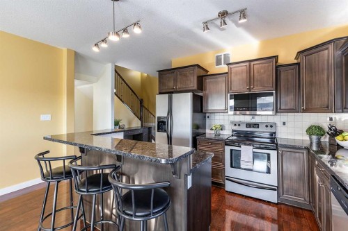 137 Ranchlands Boulevard Ne, Medicine Hat, AB - Indoor Photo Showing Kitchen