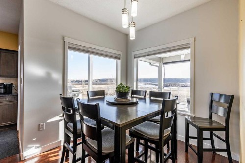 137 Ranchlands Boulevard Ne, Medicine Hat, AB - Indoor Photo Showing Dining Room