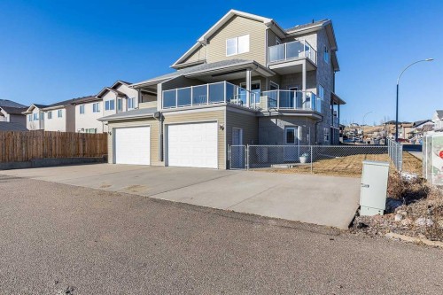 137 Ranchlands Boulevard Ne, Medicine Hat, AB - Outdoor With Balcony