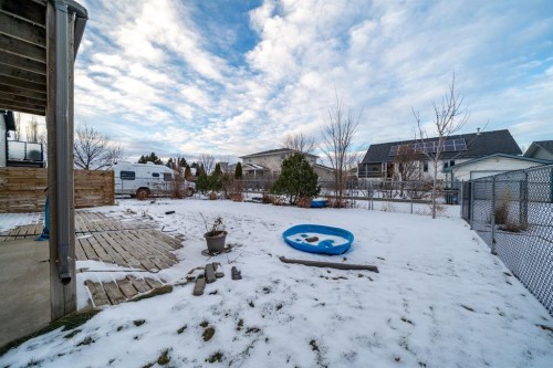 20 Cottonwood Close Sw, Medicine Hat, AB - Outdoor