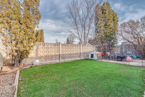 40 Ross Glen Court Se, Medicine Hat, AB - Outdoor