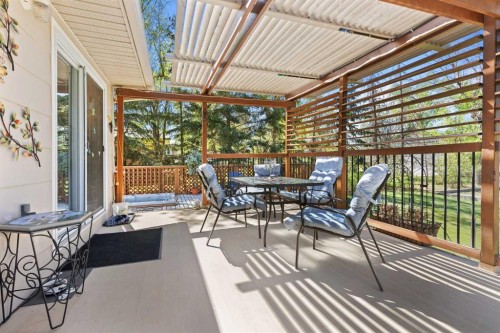 467 10 Street, Dunmore, AB - Outdoor With Deck Patio Veranda With Exterior