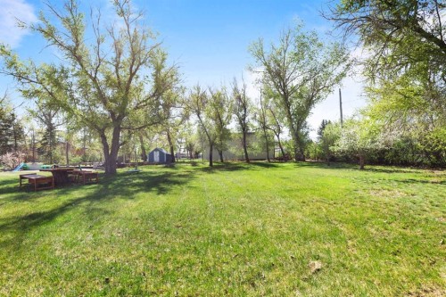 467 10 Street, Dunmore, AB - Outdoor