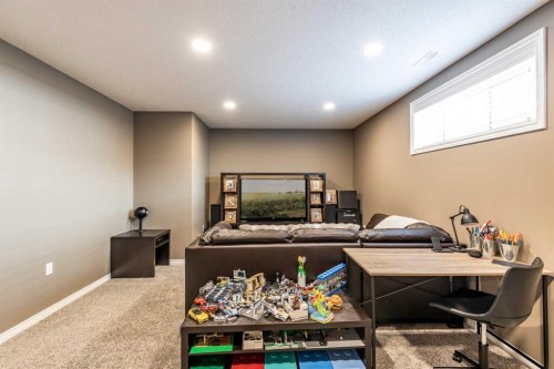 324 Somerside Crescent Se, Medicine Hat, AB - Indoor