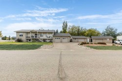 513 13 Street  Dunmore, AB T1B 0K5