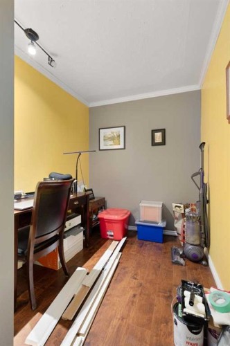 721 4 Avenue, Dunmore, AB - Indoor Photo Showing Other Room